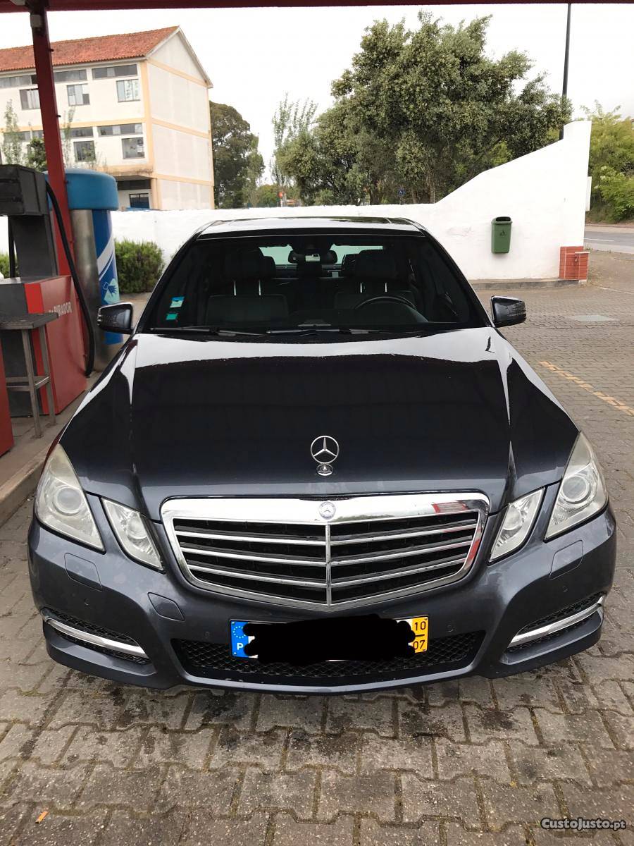 Mercedes-Benz E 250 AMG Julho/10 - à venda - Ligeiros