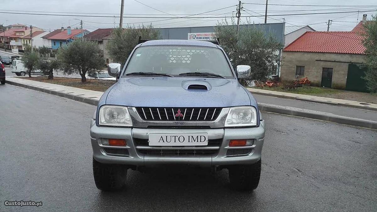 Mitsubishi L Junho/99 - à venda - Pick-up/