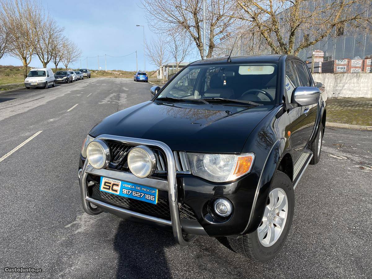 Mitsubishi L200 Strakar Janeiro/07 - à venda - Pick-up/