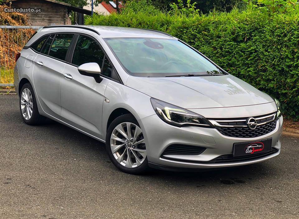 Opel Astra 1.6CDTi Business Junho/16 - à venda - Ligeiros