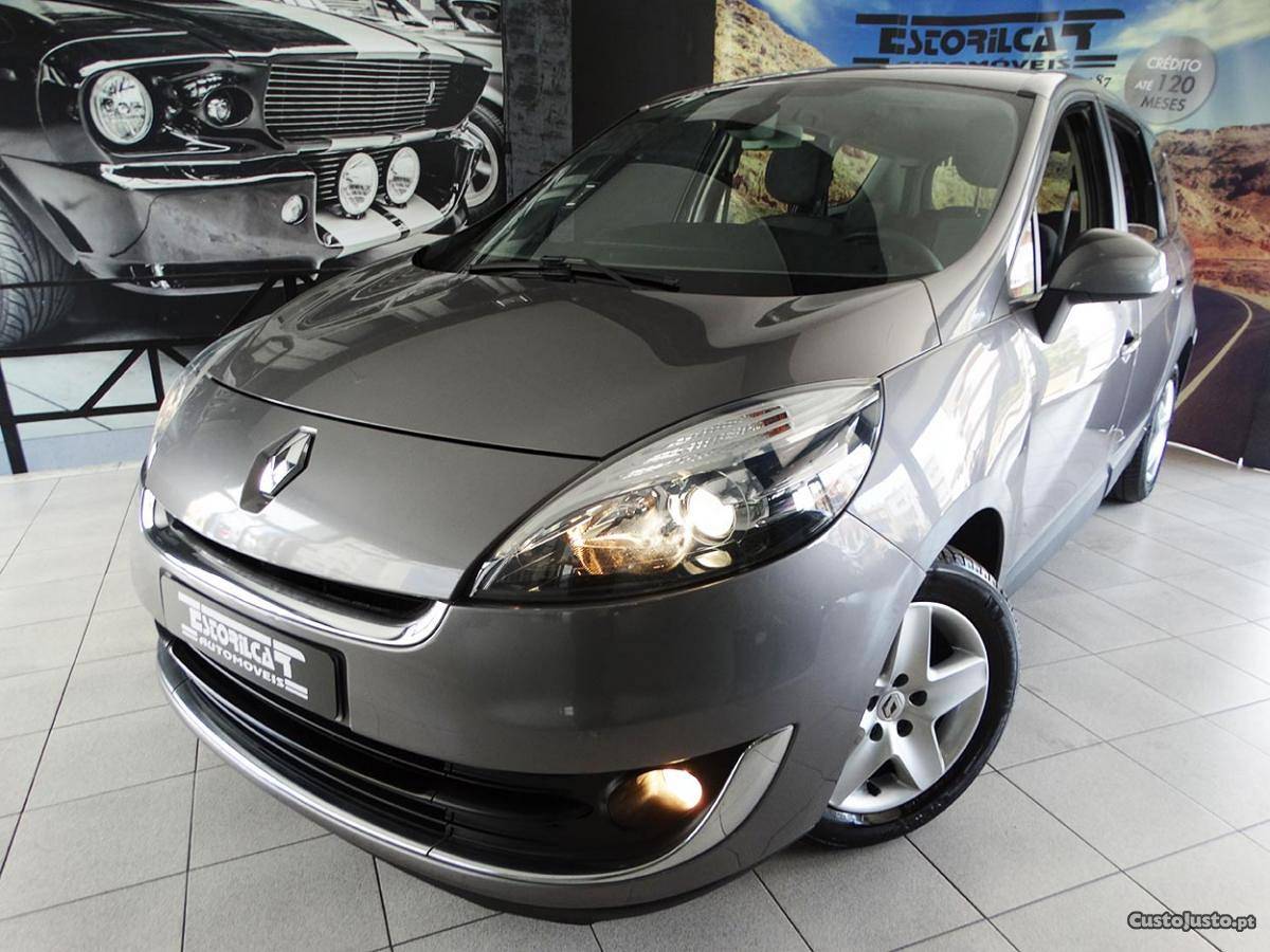 Renault Grand Scénic 1.5 DCi 7 Lugares Setembro/12 - à