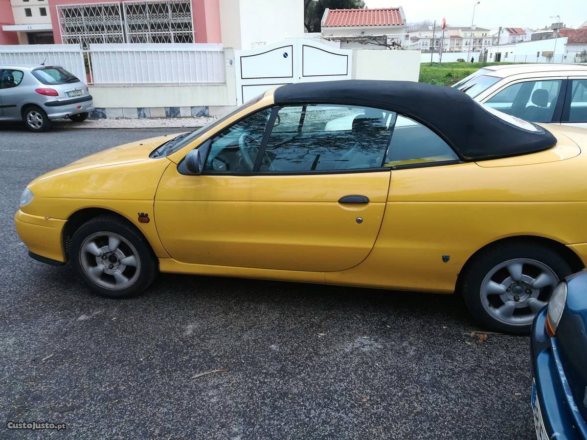 Renault Mégane 1.6 cabriolet Abril/97 - à venda -