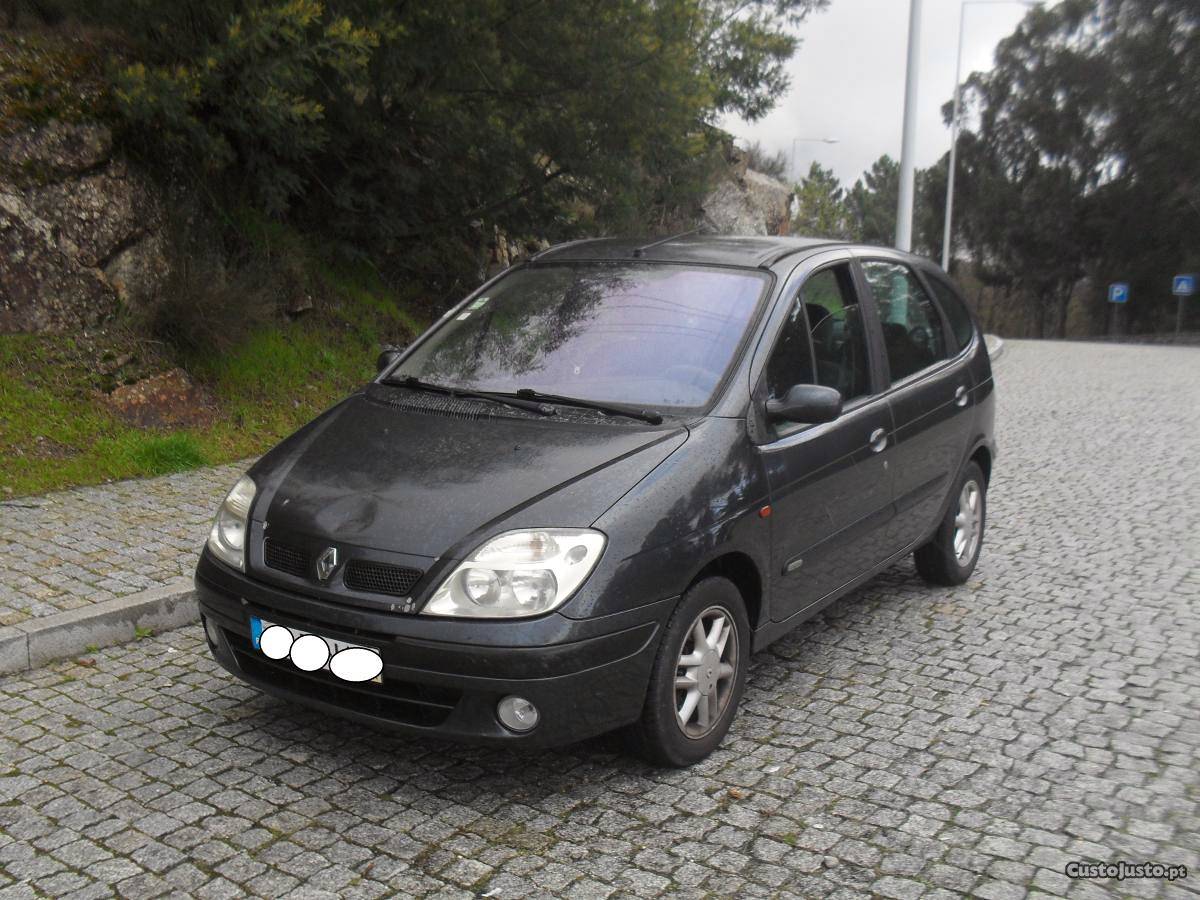 Renault Mégane v a.c fiavel Novembro/02 - à venda -