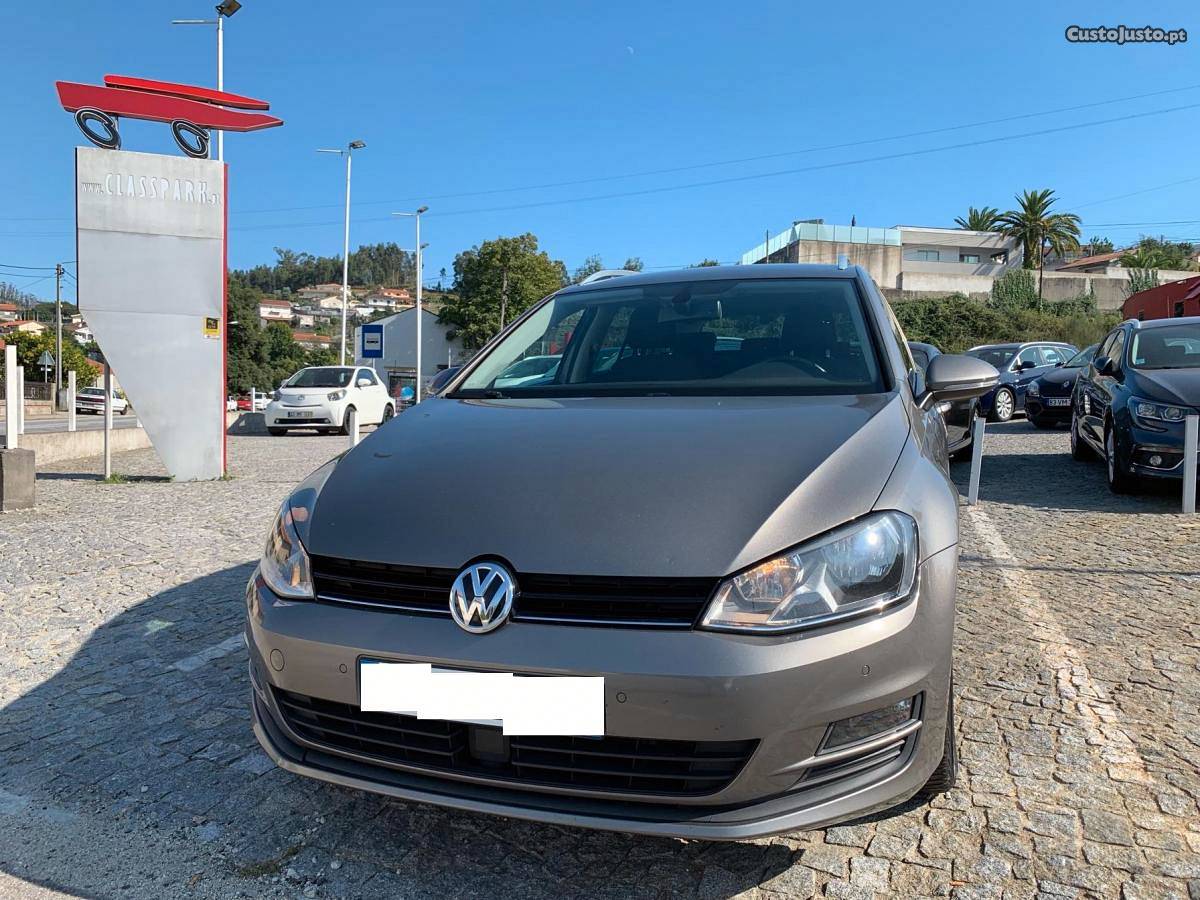 VW Golf Variant 1.6 TDi Março/16 - à venda - Ligeiros