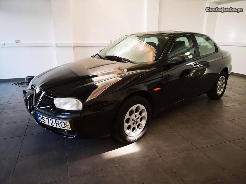 Alfa Romeo  Twin Spark 16v Maio/01 - à venda -