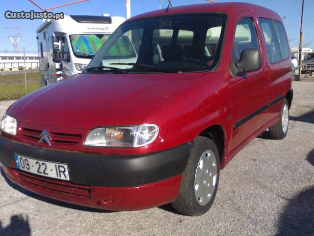 Citroën Berlingo Multispace 1.4i Julho/97 - à venda -