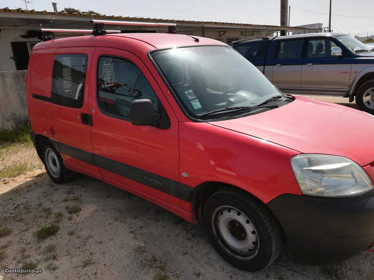 Citroën Berlingo  Outubro/03 - à venda - Comerciais /