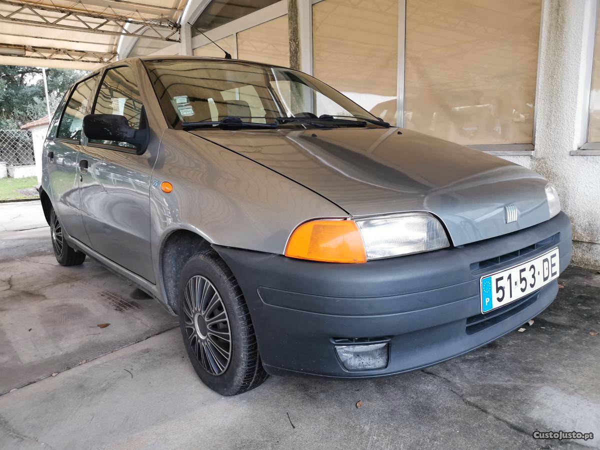 Fiat Punto SX Janeiro/94 - à venda - Ligeiros Passageiros,