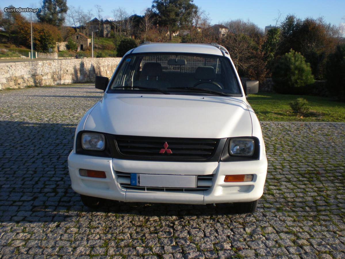 Mitsubishi Lxcc Junho/97 - à venda - Pick-up/