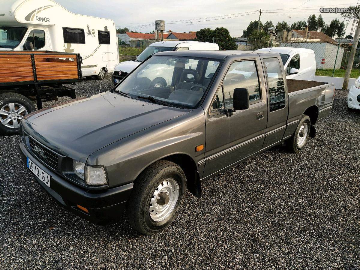 Opel Campo  Julho/92 - à venda - Pick-up/