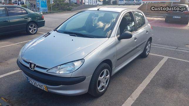 Peugeot 206 Hatchback Julho/99 - à venda - Ligeiros