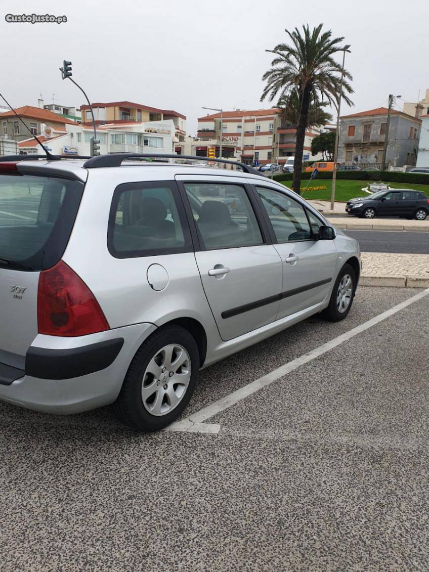 Peugeot 307 Breack Maio/04 - à venda - Ligeiros