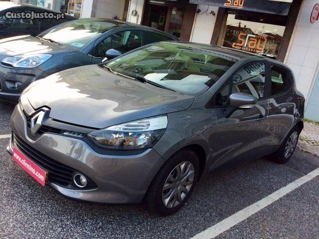 Renault Clio Limited 1.5DCi Agosto/14 - à venda - Ligeiros