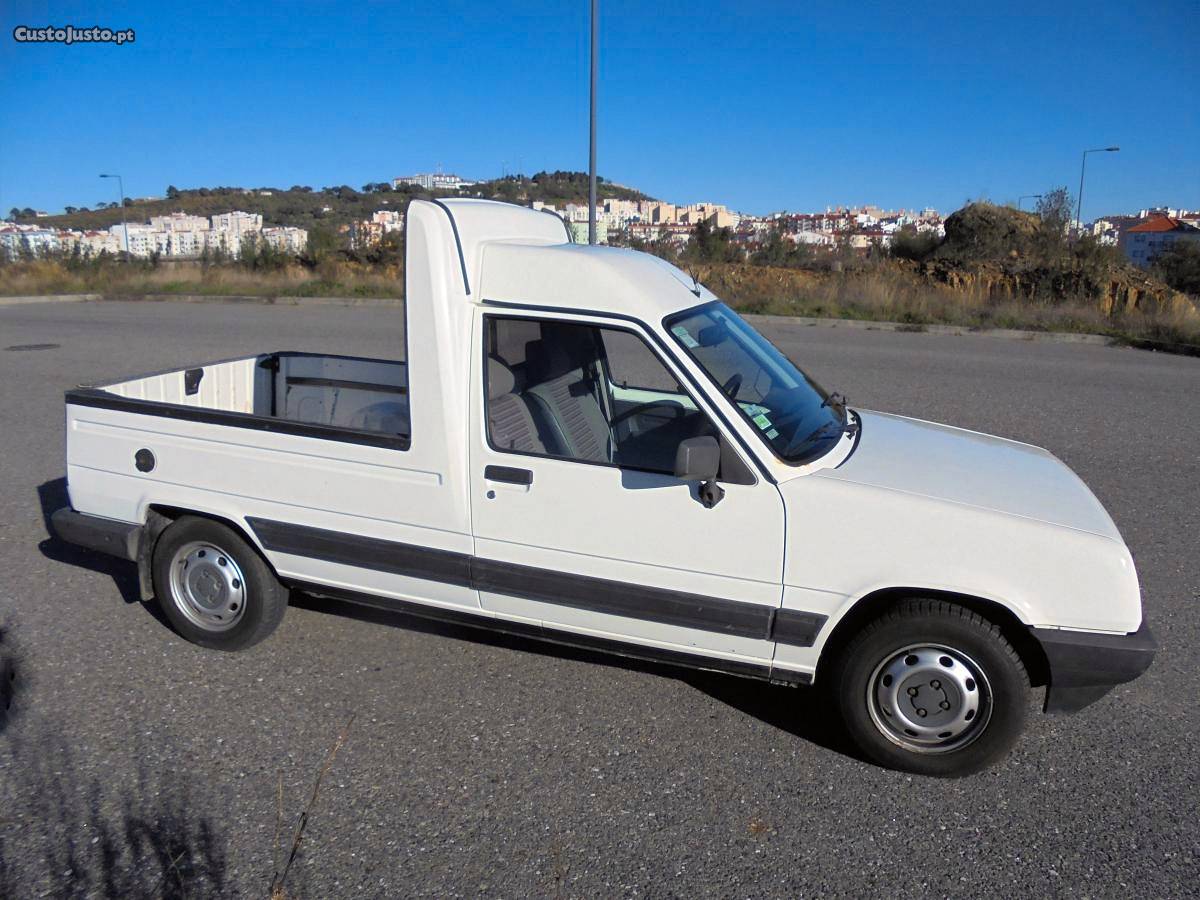 Renault Express Pick-Up 1.4 Agosto/89 - à venda - Pick-up/