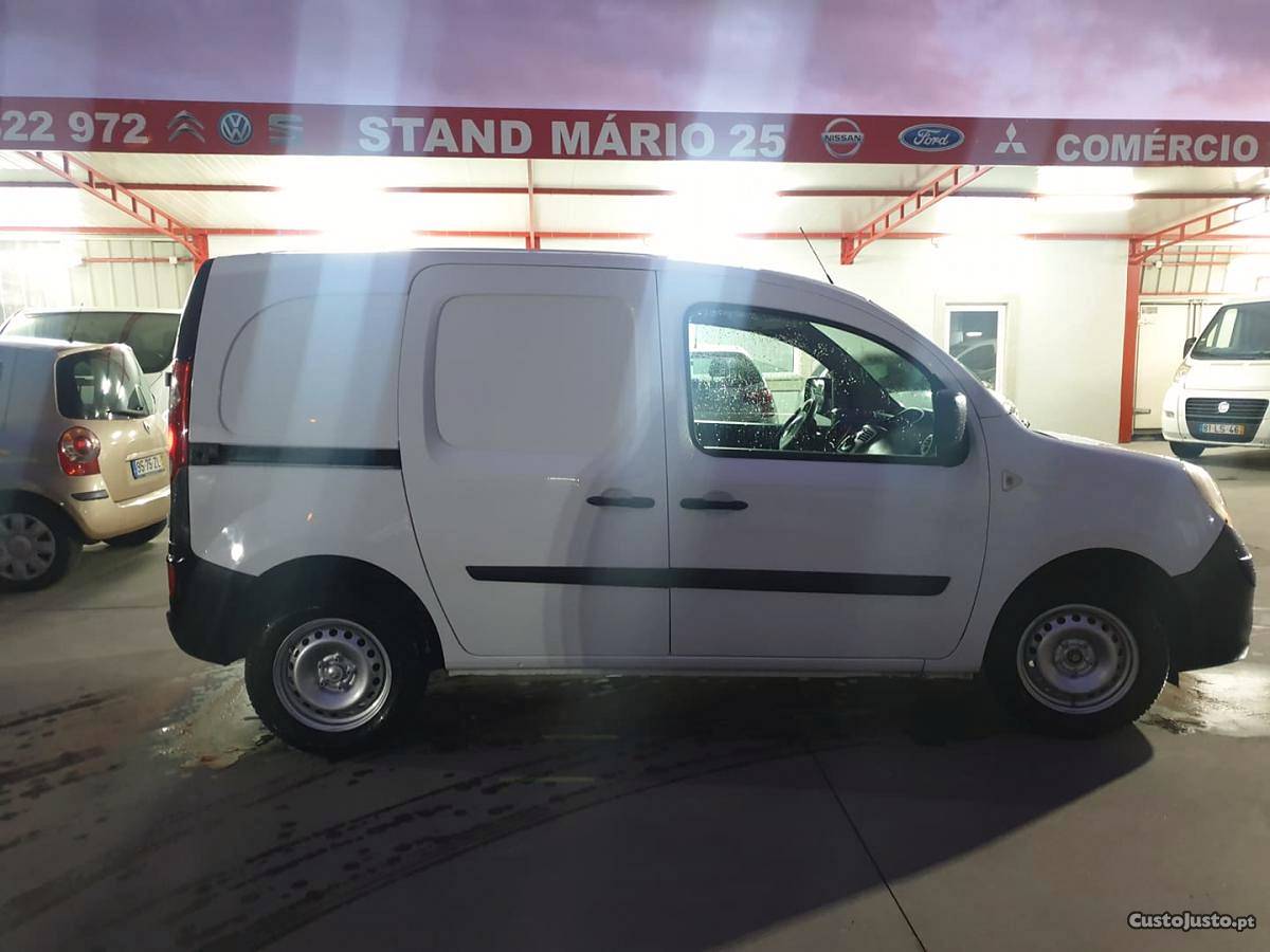 Renault Kangoo 1.5 dci business Outubro/10 - à venda -