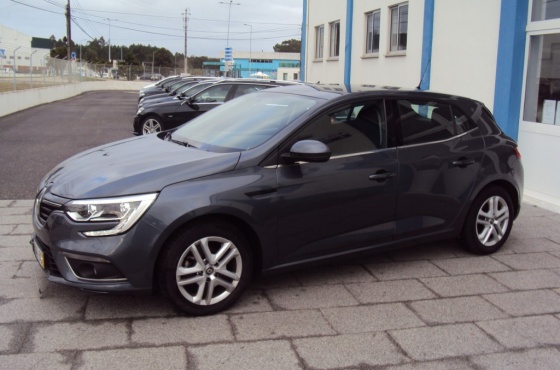 Renault Mégane 1.5 DCI Zen 90cv - AUTO SIMPATIA LDA