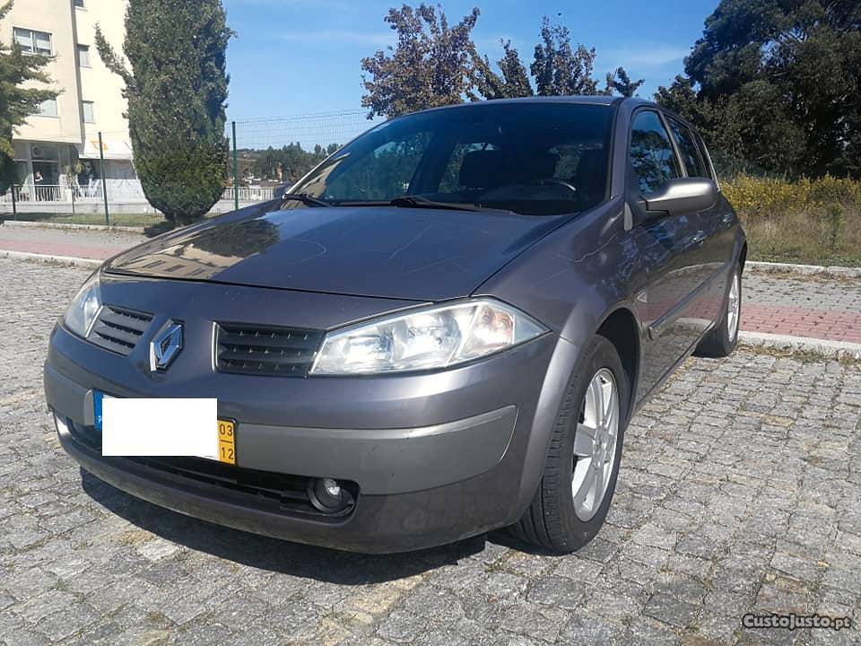 Renault Mégane 1.5 dci Dezembro/03 - à venda - Ligeiros