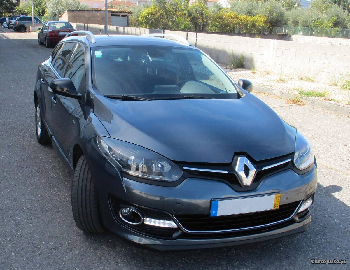 Renault Mégane Sport Tourer 1.5DCi Abril/15 - à venda -