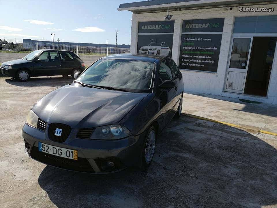 Seat Ibiza 1.4 tdi 70 CV Abril/07 - à venda - Comerciais /