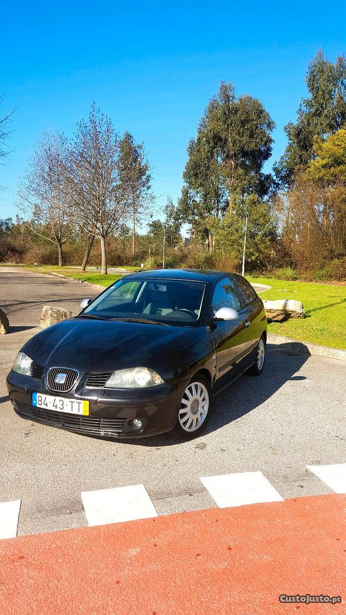 Seat Ibiza 6l 1.2 Julho/02 - à venda - Ligeiros