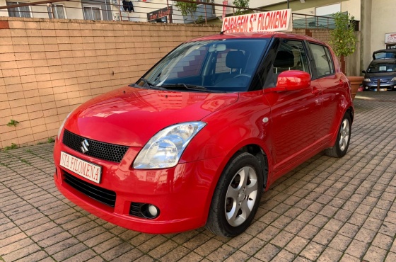 Suzuki Swift 1.3i (16v) GLX - A.C - Garagem Sta. Filomena,