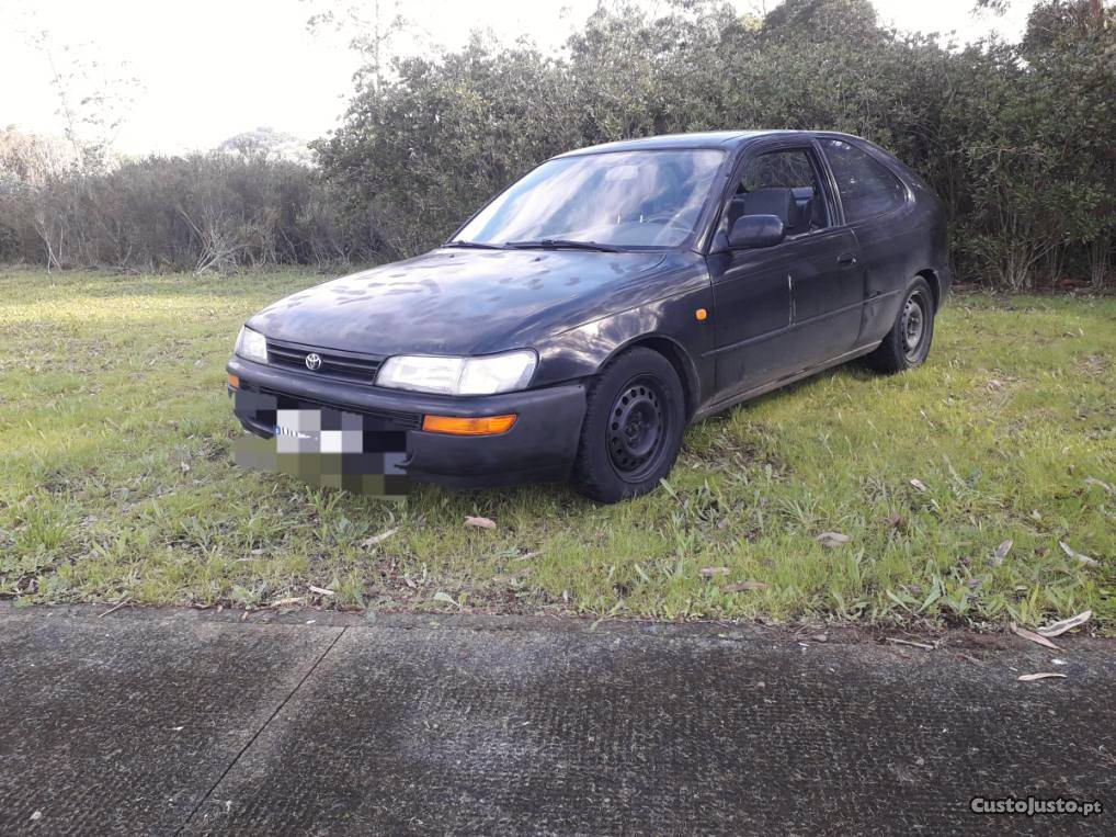 Toyota Corolla c Maio/93 - à venda - Ligeiros