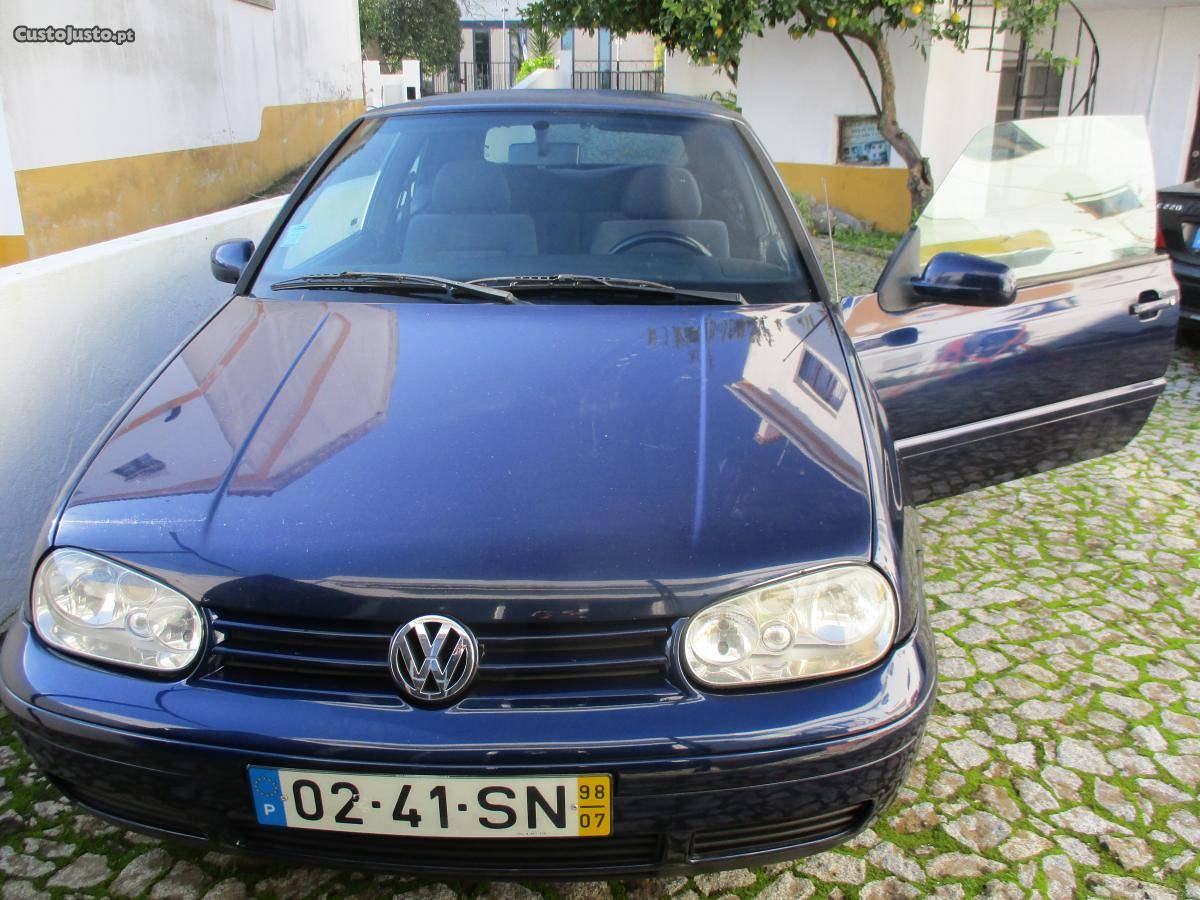 VW Golf cabrio Julho/98 - à venda - Descapotável / Coupé,