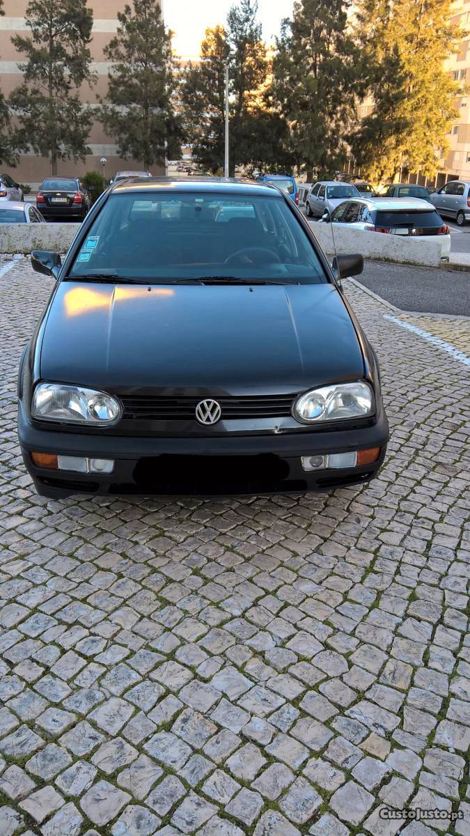 VW Golf impecavel Junho/95 - à venda - Ligeiros