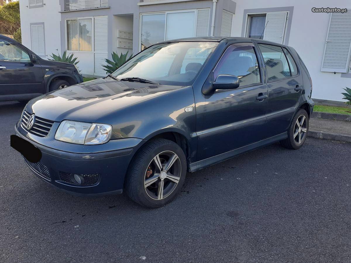 VW Polo HatchBack Fevereiro/01 - à venda - Ligeiros