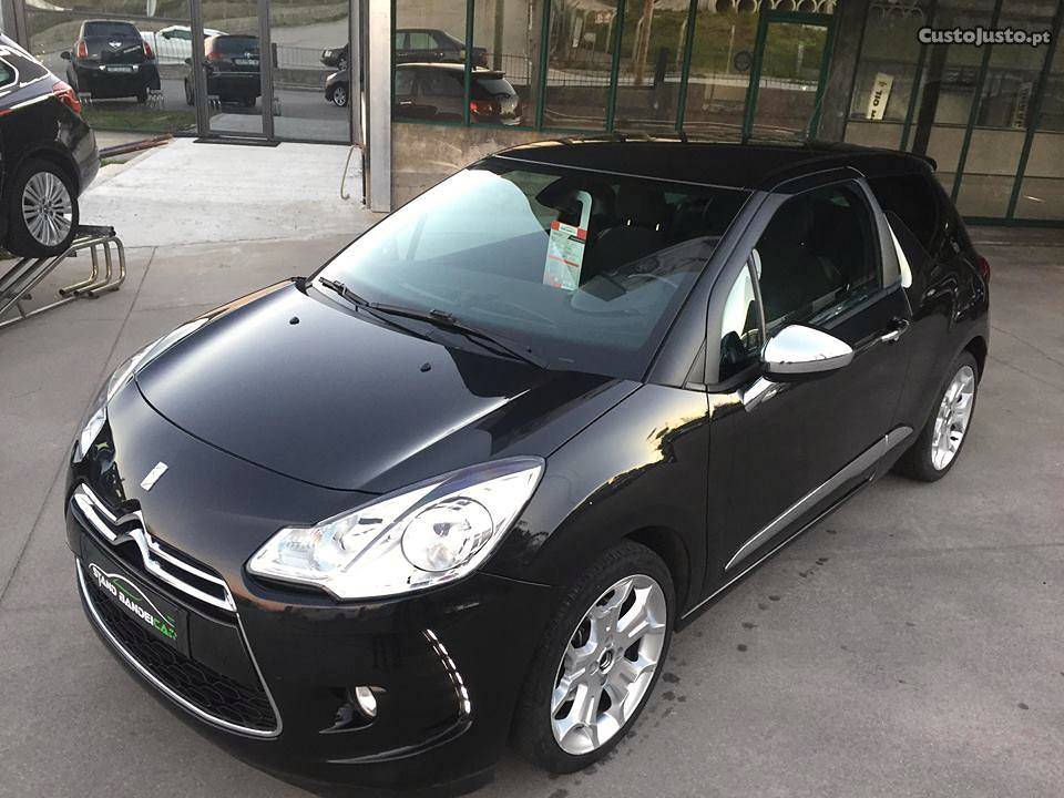 Citroën DS3 Sport Chic 156 CV Julho/10 - à venda -