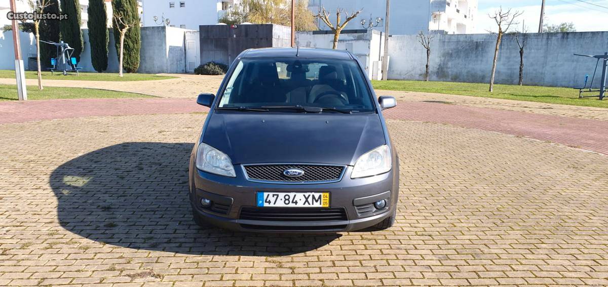 Ford C-Max Ghia Janeiro/04 - à venda - Ligeiros