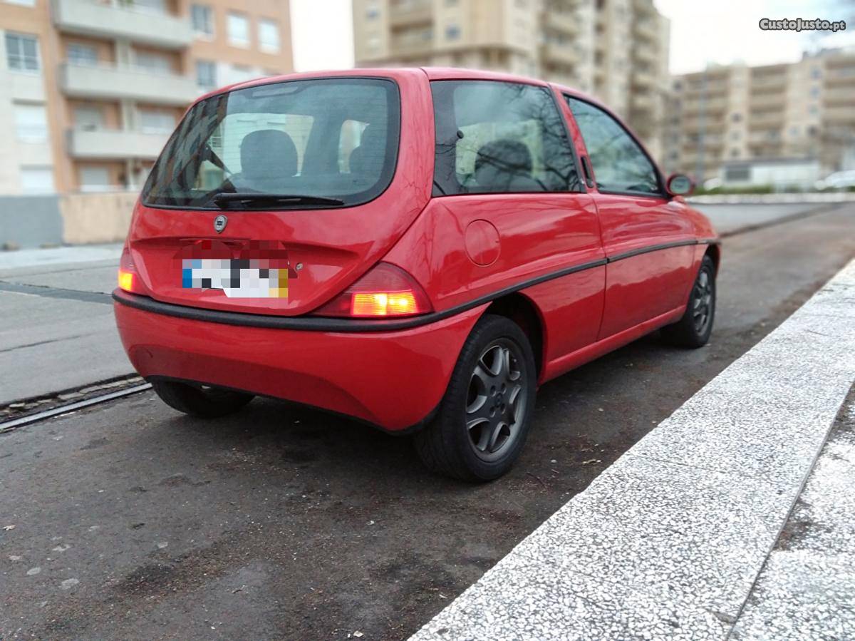 Lancia Y v 85cv Outubro/00 - à venda - Monovolume /