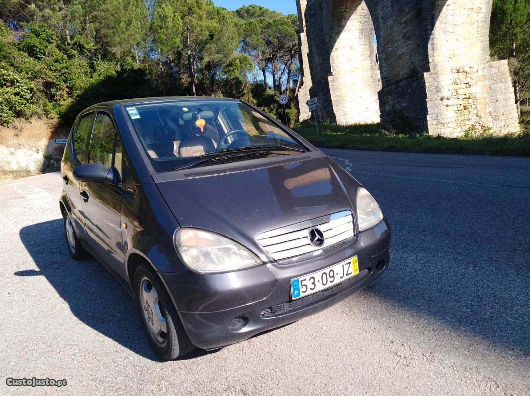 Mercedes-Benz A  Gasolina Abril/98 - à venda -