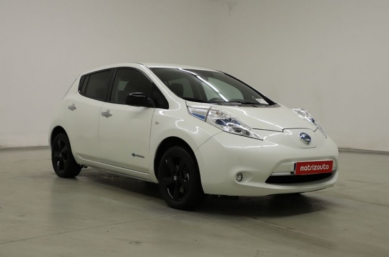 Nissan Leaf BLACK EDITION 30 KWH - Matrizauto - O Shopping