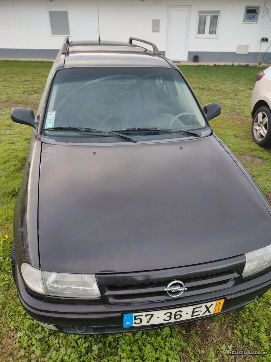 Opel Astra 1.4i 86cv Março/95 - à venda - Ligeiros
