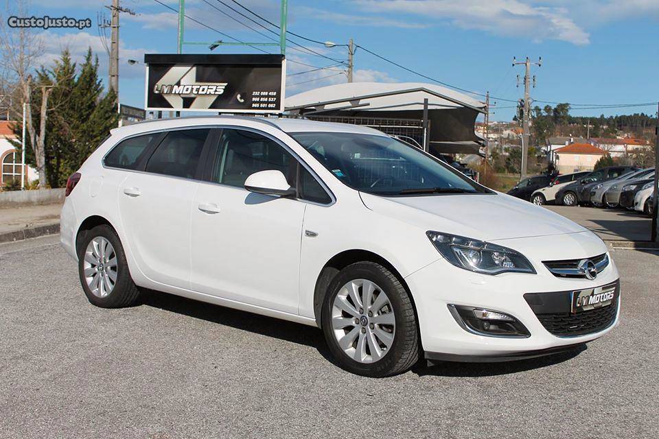 Opel Astra ST 1.6 CDTI Cosmo Fevereiro/16 - à venda -