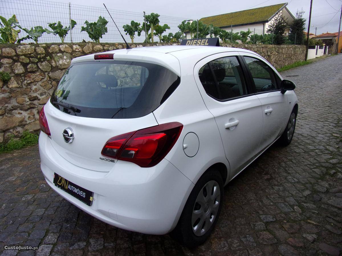 Opel Corsa 1.3 DNAutomoveis Maio/15 - à venda - Ligeiros