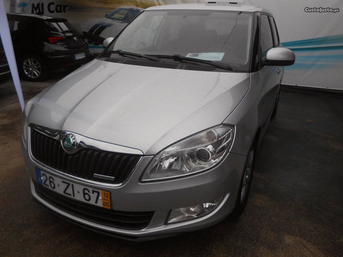 Skoda Fabia 1.2Tdi GreenOne Junho/12 - à venda - Ligeiros