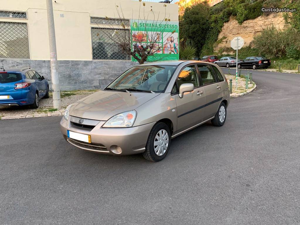 Suzuki Liana 1.3 Setembro/02 - à venda - Ligeiros