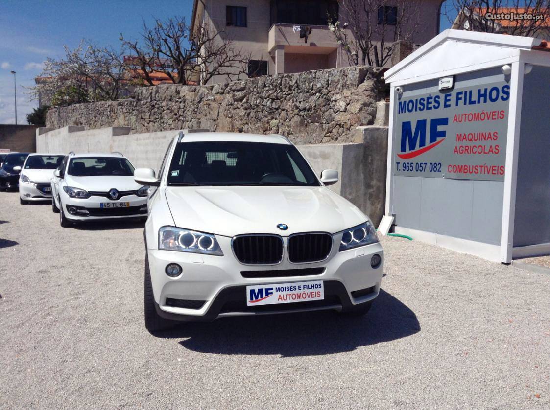 BMW X3 X DRIVE 2.0 D Abril/12 - à venda - Monovolume / SUV,