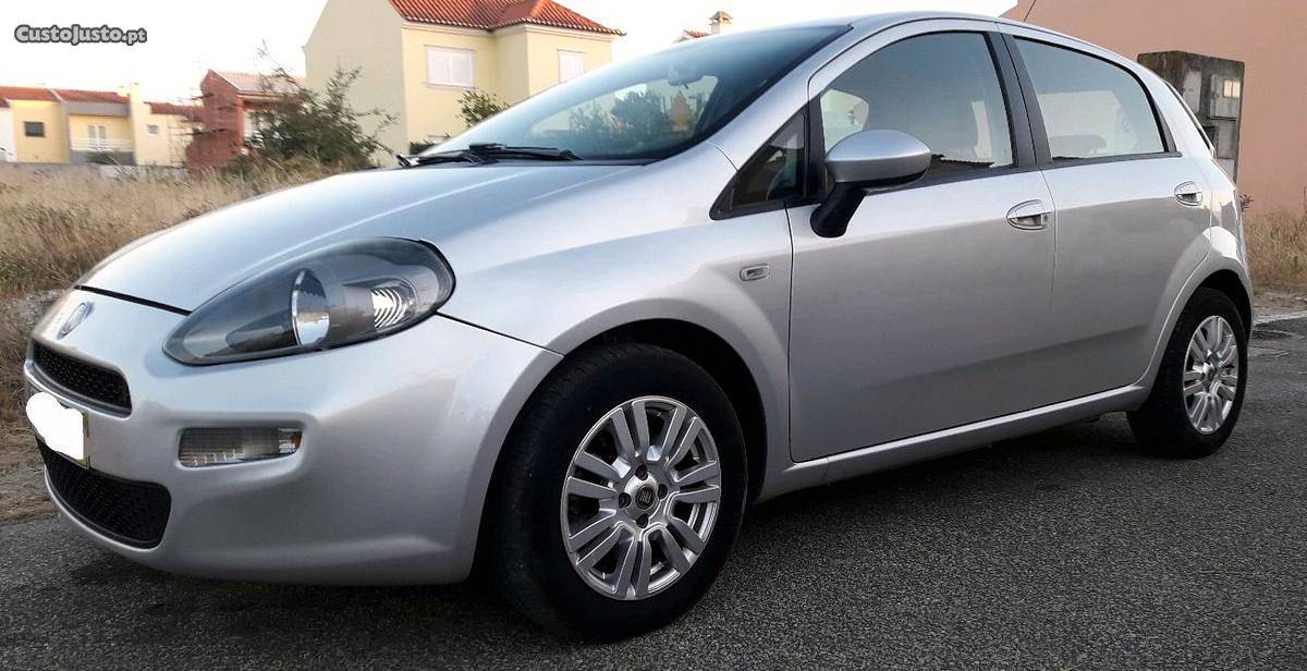 Fiat Punto EVO Abril/12 - à venda - Ligeiros Passageiros,