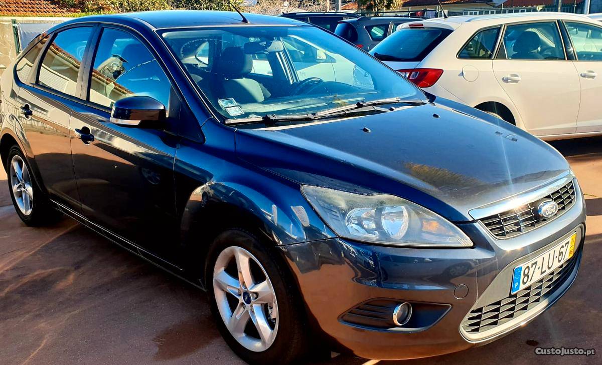 Ford Focus 1.6 TDCI (100cv) Junho/11 - à venda - Ligeiros