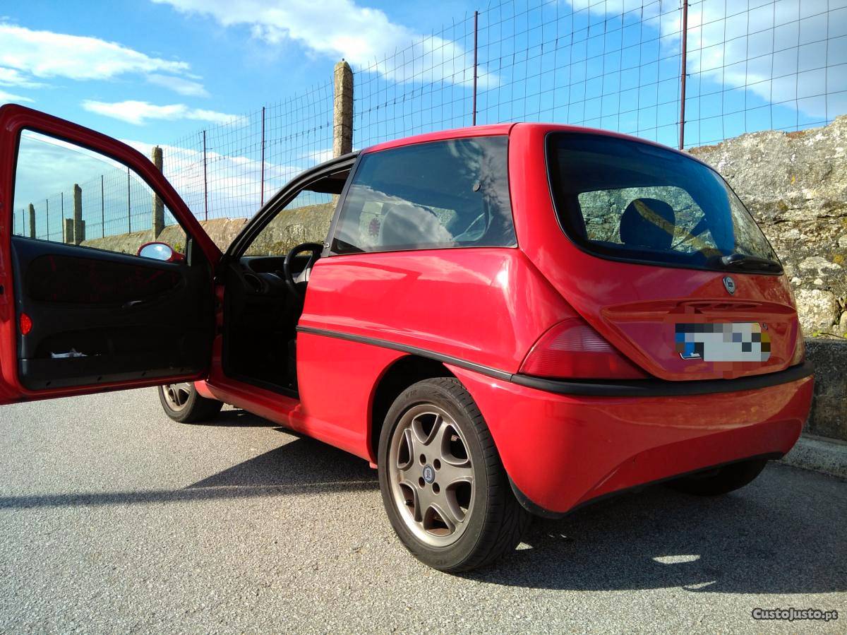 Lancia Y v 85cv Outubro/00 - à venda - Ligeiros