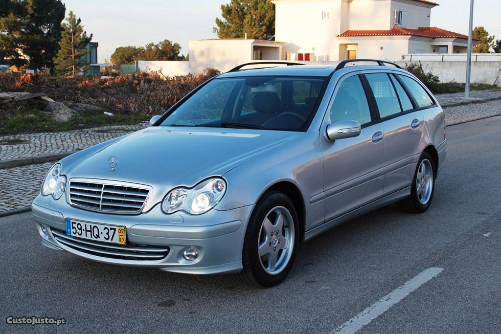 Mercedes-Benz C 220 CDI Elegance Aut. Março/07 - à venda -