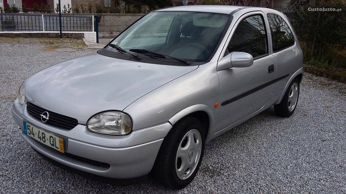 Opel Corsa 1.5 TD Van Outubro/00 - à venda - Ligeiros