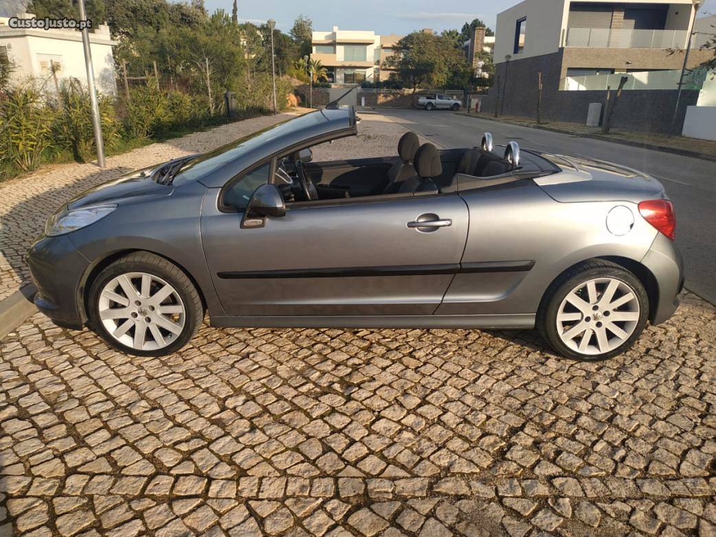 Peugeot 207 CC 1.6 HDI Junho/07 - à venda - Descapotável /