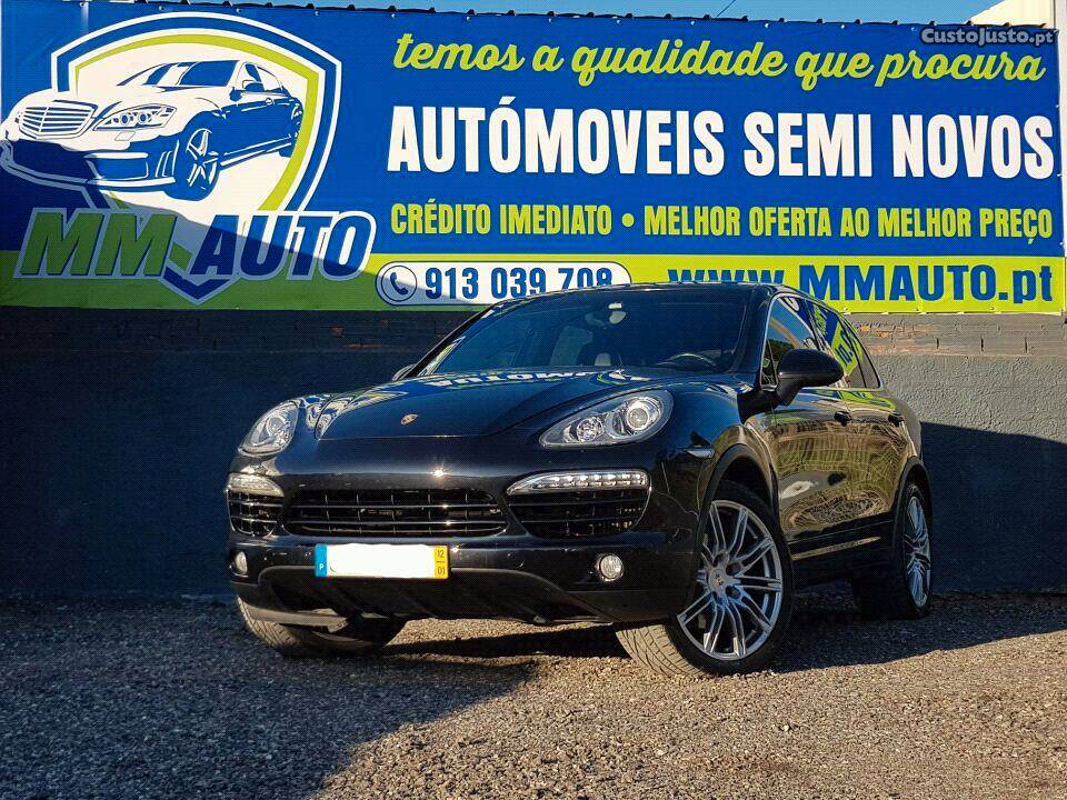 Porsche Cayenne 3.0 diesel Janeiro/12 - à venda - Ligeiros