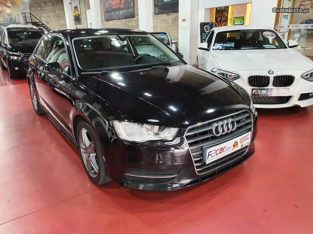 Audi A3 1.6Tdi Attraction Ul Janeiro/14 - à venda -