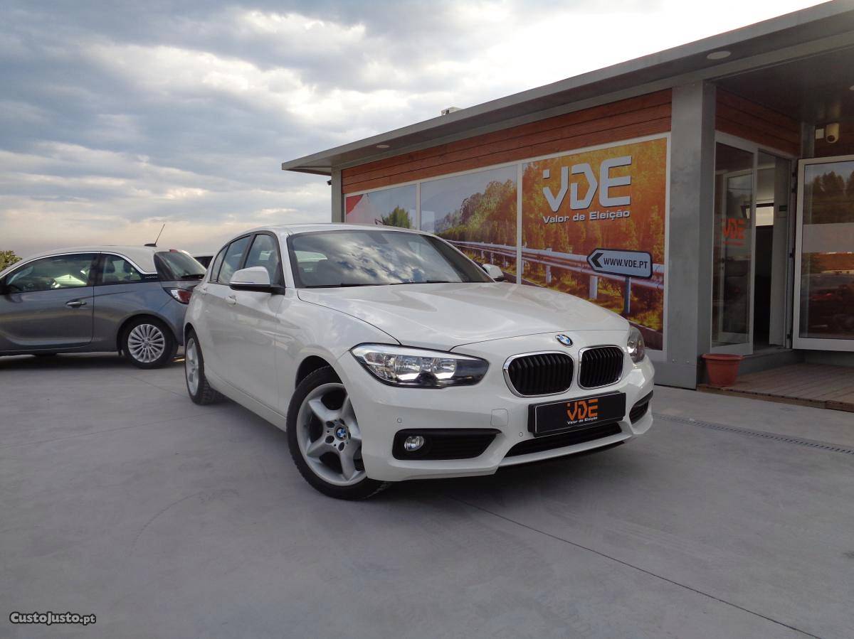 BMW 116 D GPS COMO NOVO Fevereiro/17 - à venda - Ligeiros