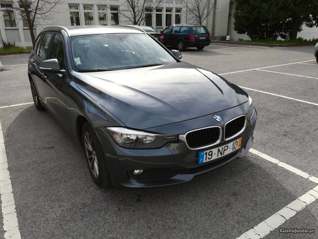 BMW 320D Touring Março/13 - à venda - Ligeiros